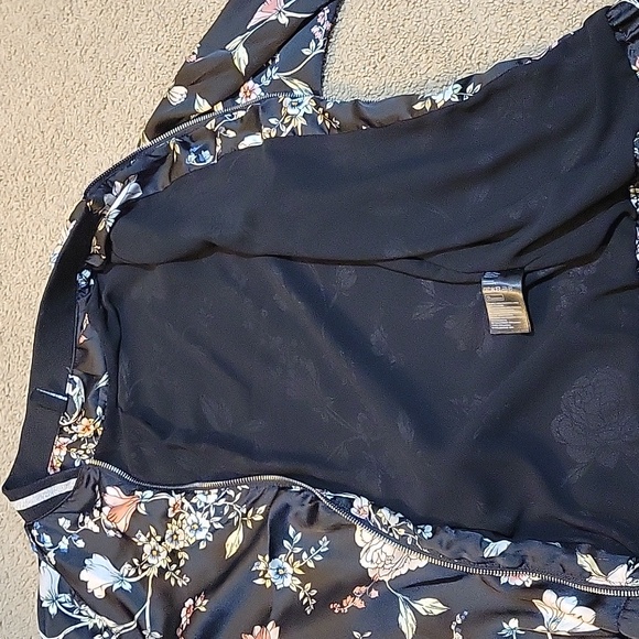 H&M Divided Black Floral Satin Bomber Zip Up Track Jacket Size 8 - Picture 6 of 6